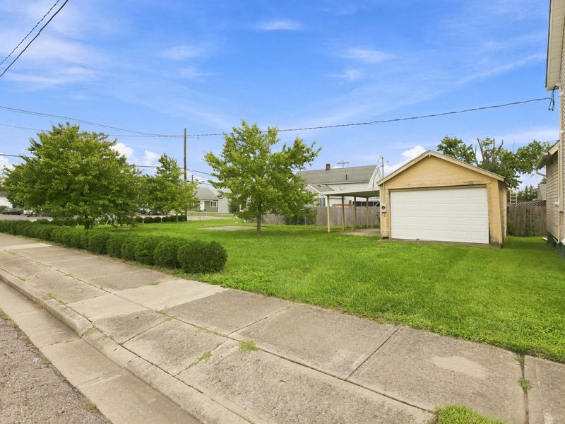972 S Pickaway Street , Circleville, OH 43113 Photo 6