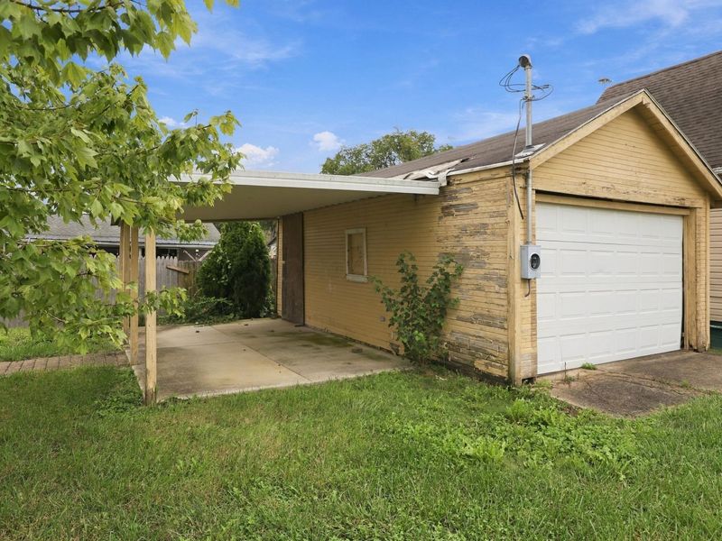 972 S Pickaway Street , Circleville, OH 43113 Photo 8
