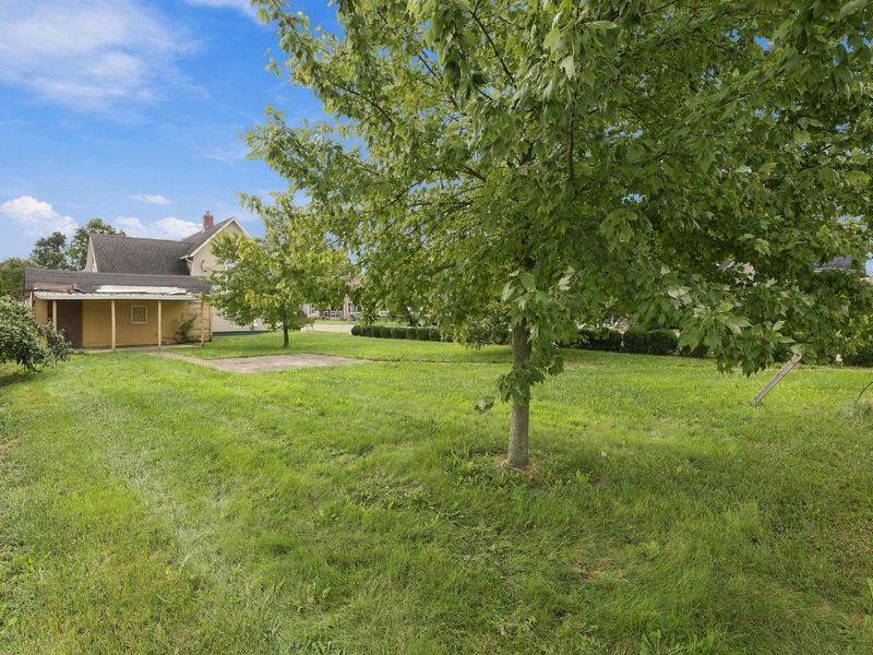 972 S Pickaway Street , Circleville, OH 43113 Photo 9