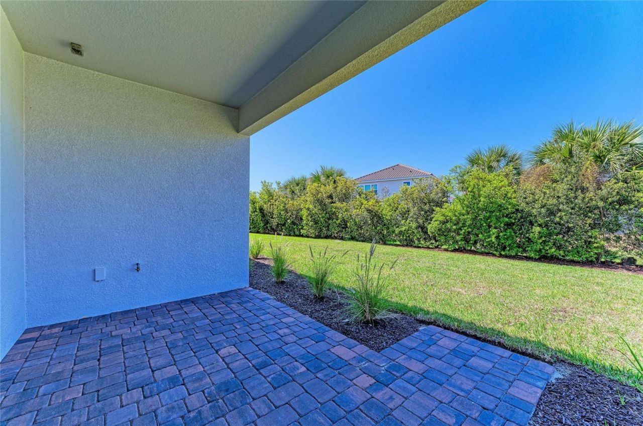 2521 Star Apple Way, Sarasota, FL 34240 Photo