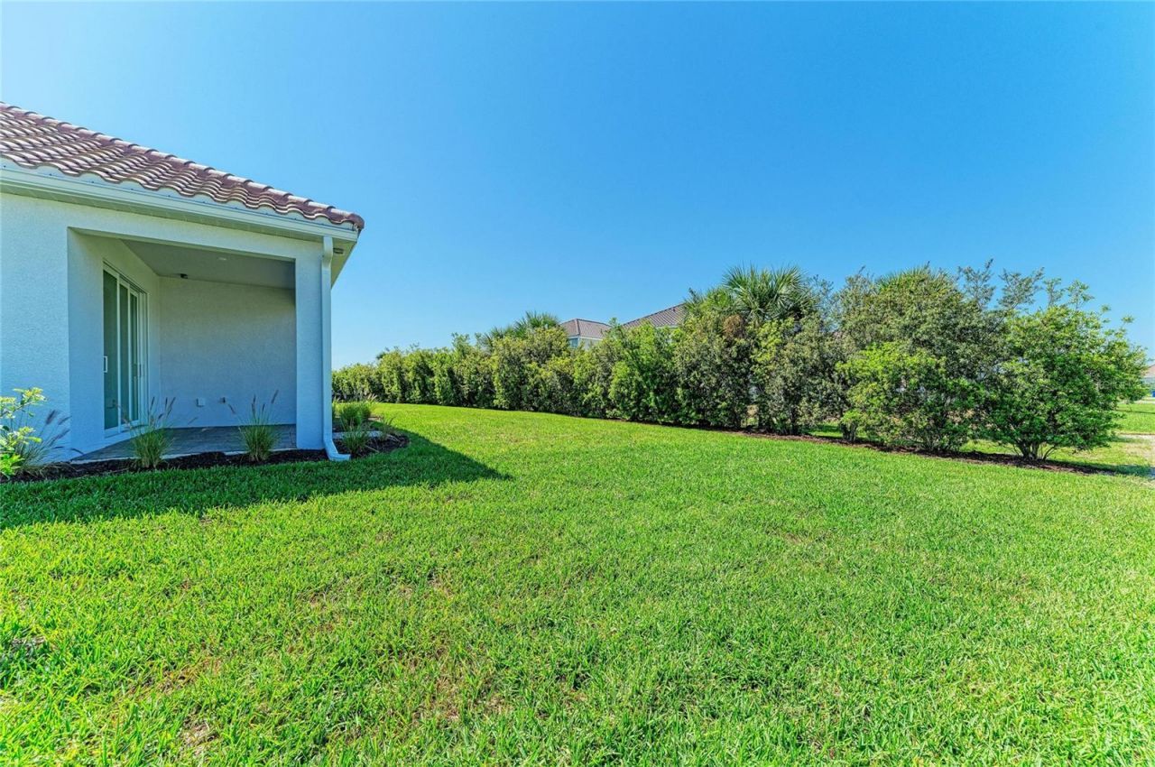 2521 Star Apple Way, Sarasota, FL 34240 Photo