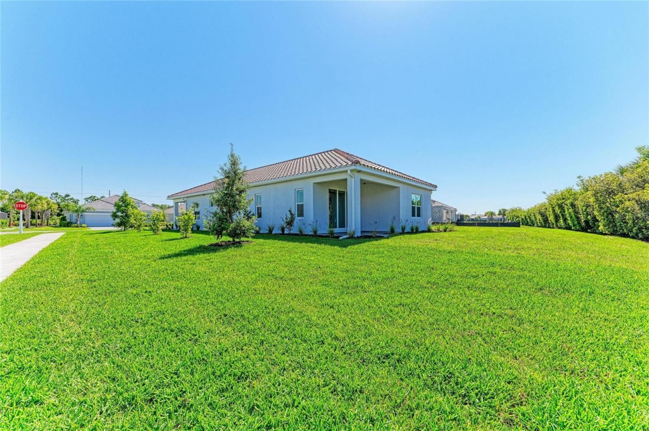 2521 Star Apple Way, Sarasota, FL 34240 Photo