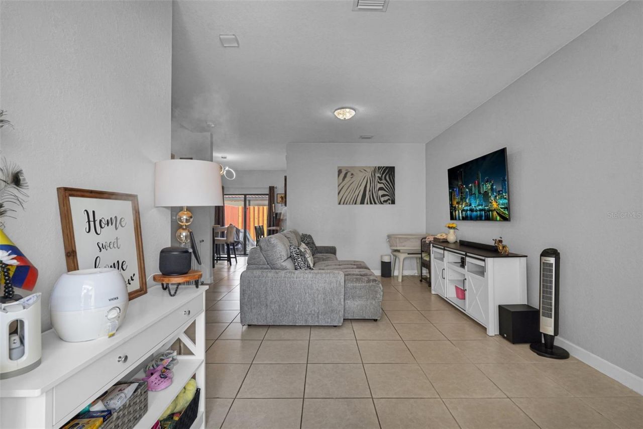 12713 SW 229th Terrace , Miami, FL 33170 Photo