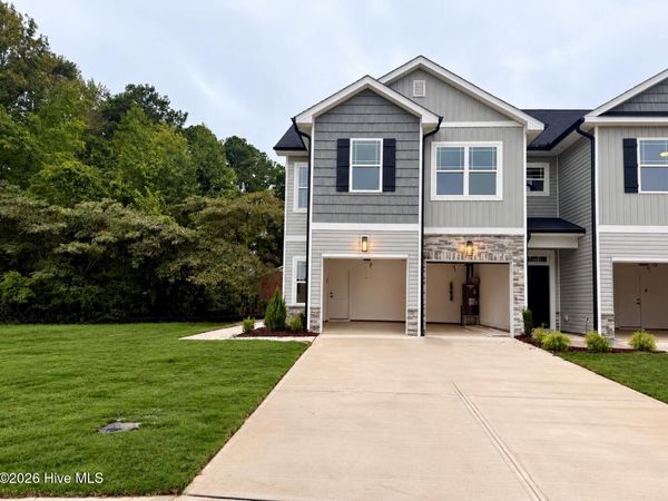 2030 Tharrington Way , Rocky Mount, NC 27803