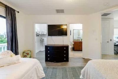 540 NE 17th Avenue, Fort Lauderdale, FL 33301 Photo