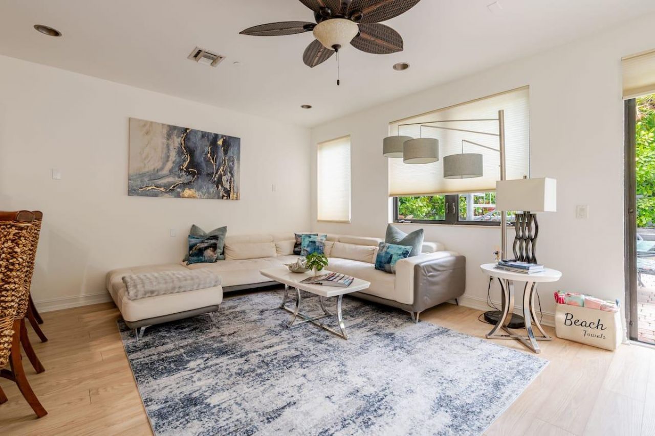 540 NE 17th Avenue, Fort Lauderdale, FL 33301 Photo