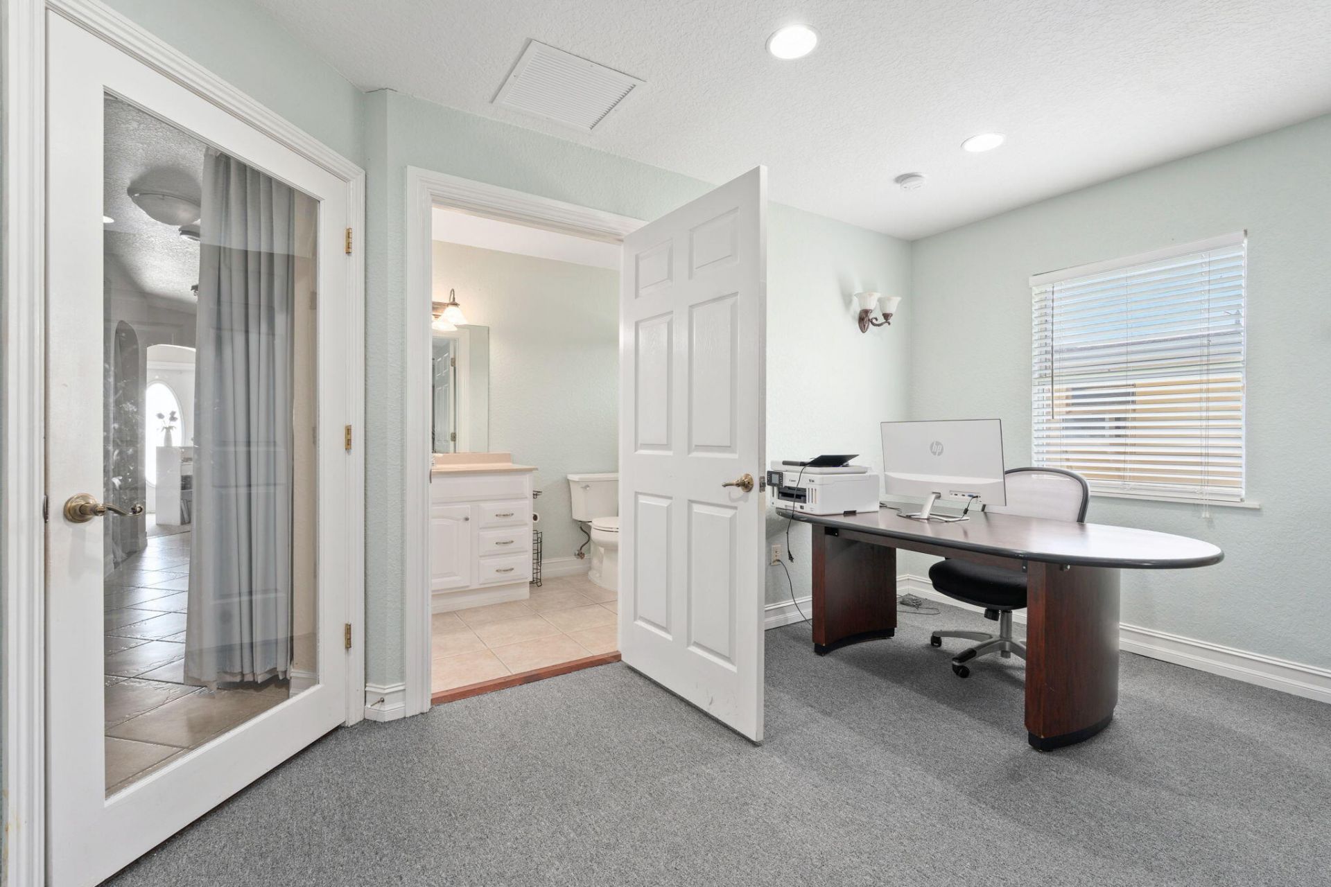 1542 S Wickham Road, Unit B, Melbourne, FL 32904 Photo