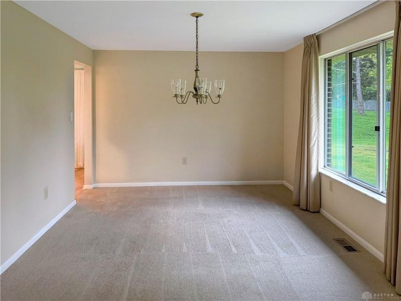 841 Rockcreek Drive, Centerville, OH 45458 Photo 10