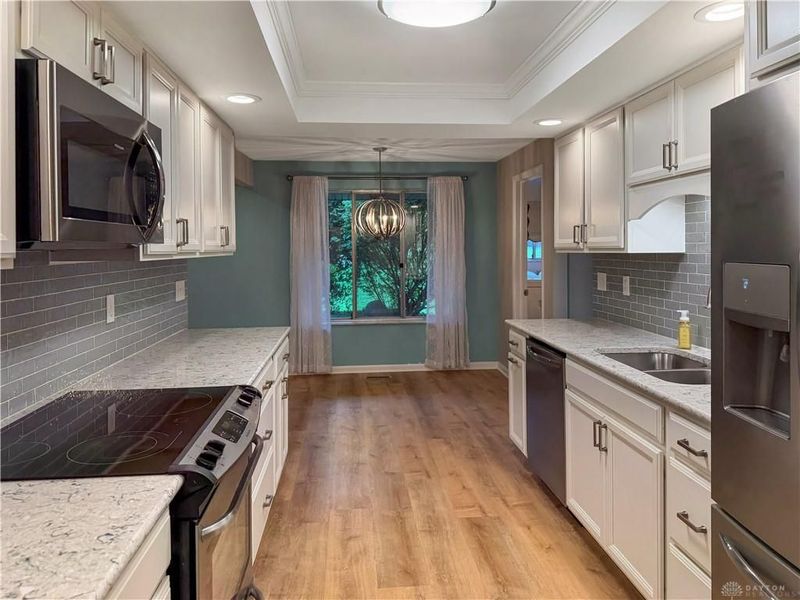 841 Rockcreek Drive, Centerville, OH 45458 Photo 12