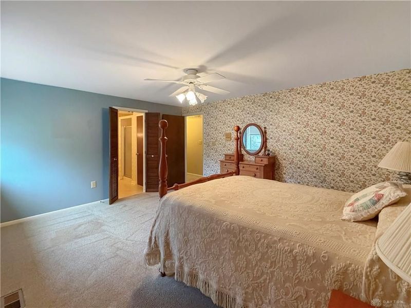 841 Rockcreek Drive, Centerville, OH 45458 Photo 18