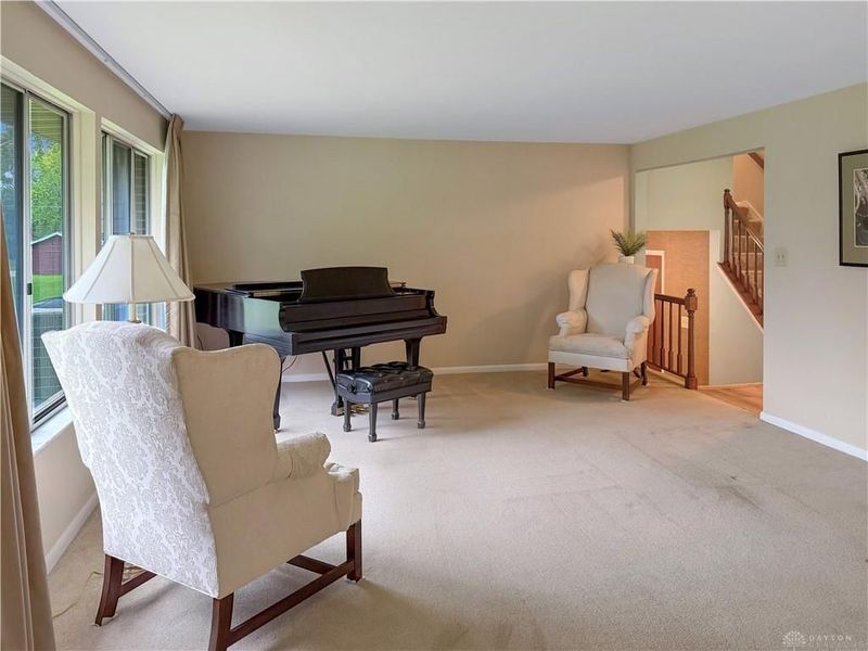 841 Rockcreek Drive, Centerville, OH 45458 Photo 8