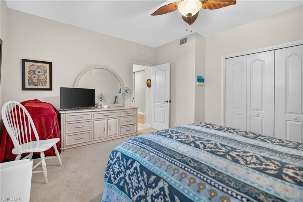 528 Lake Louise Cir, Unit 301, Naples, FL 34110 Photo