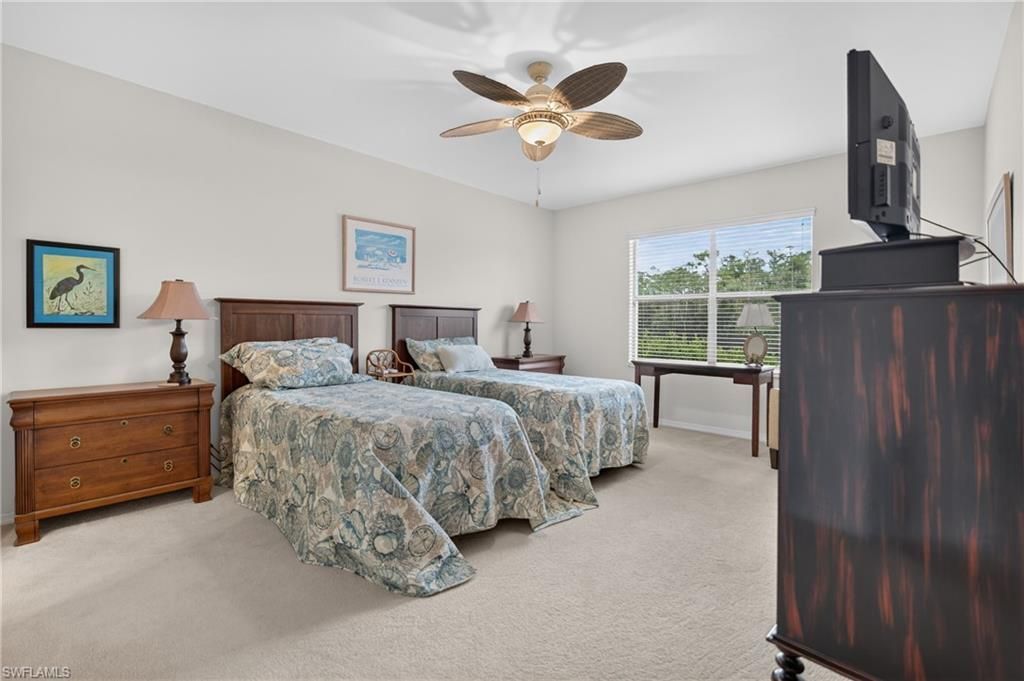 528 Lake Louise Cir, Unit 301, Naples, FL 34110 Photo