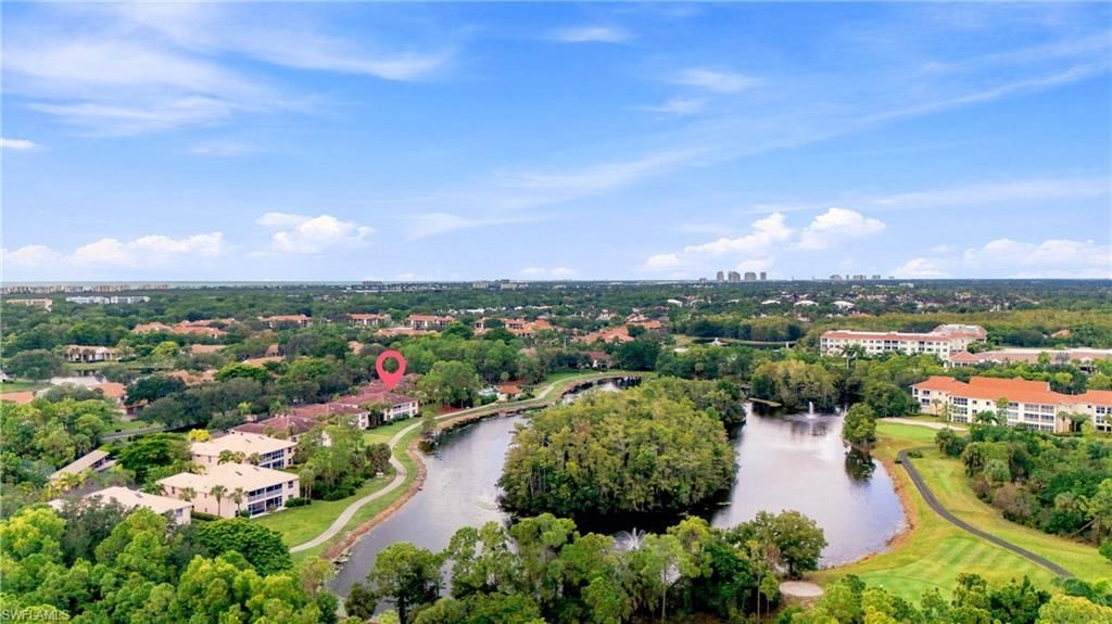 528 Lake Louise Cir, Unit 301, Naples, FL 34110 Photo