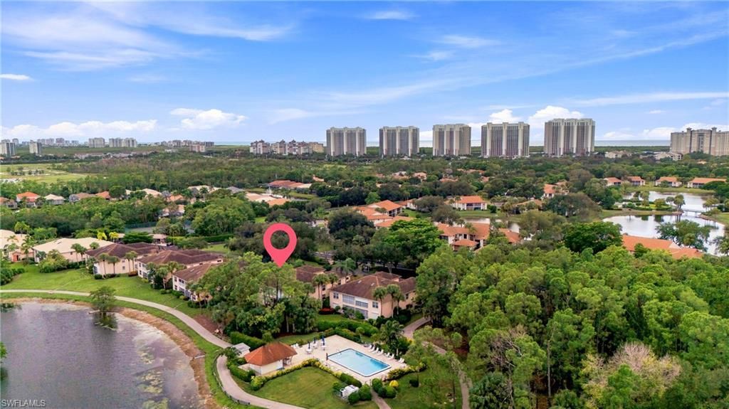 528 Lake Louise Cir, Unit 301, Naples, FL 34110 Photo