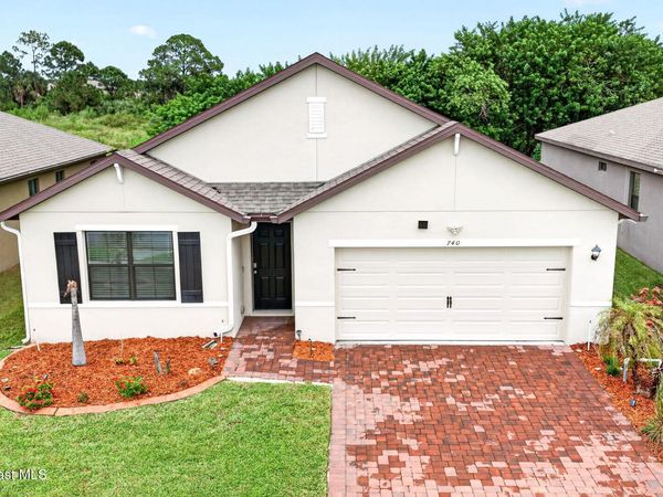 740 Acadia Court SE , Palm Bay, FL 32909