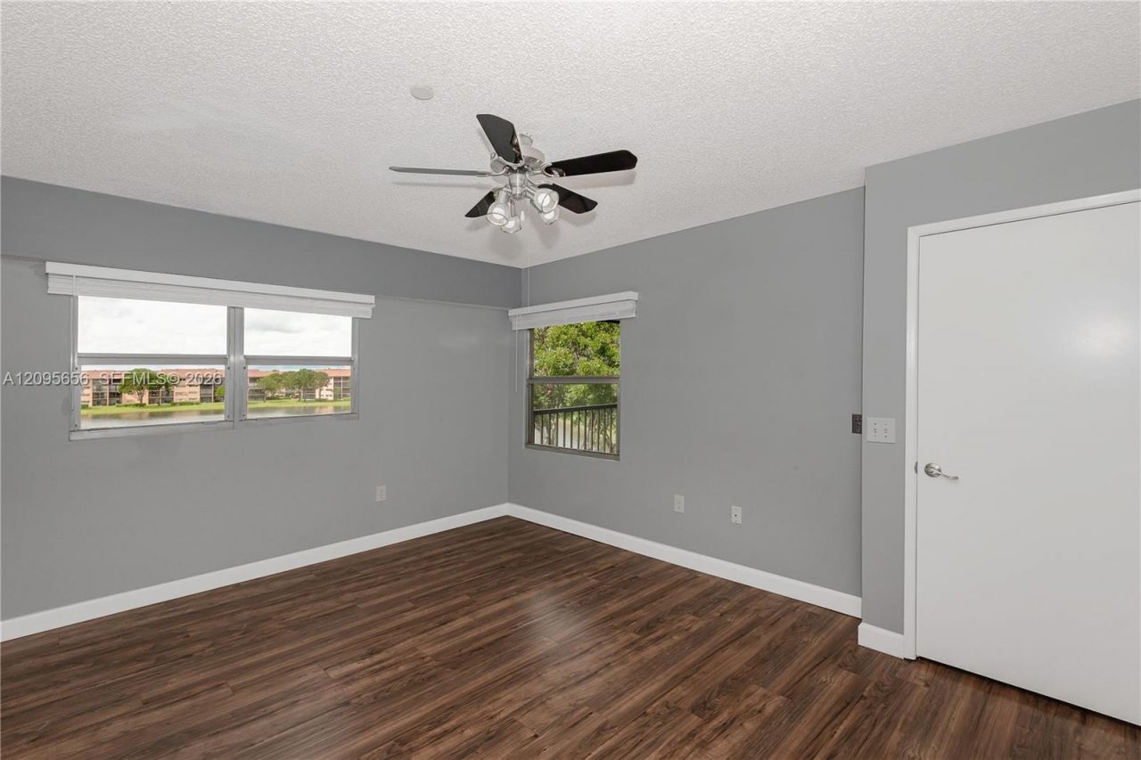 550 SW 138th Ave , Unit 404K, Pembroke Pines, FL 33027 Photo