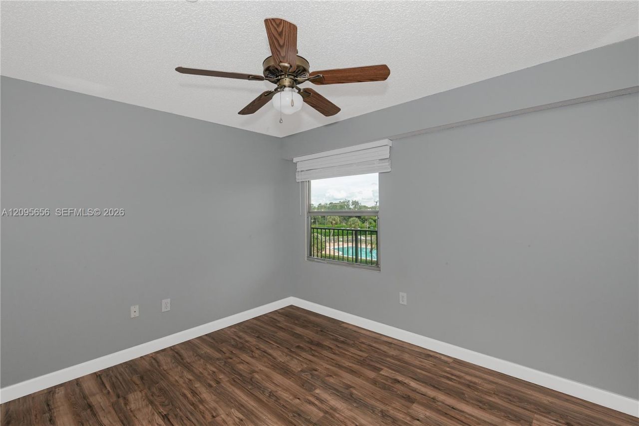 550 SW 138th Ave , Unit 404K, Pembroke Pines, FL 33027 Photo