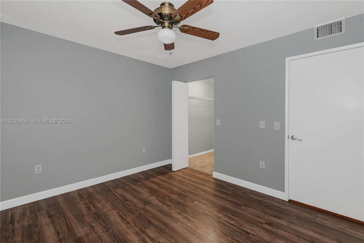 550 SW 138th Ave , Unit 404K, Pembroke Pines, FL 33027 Photo