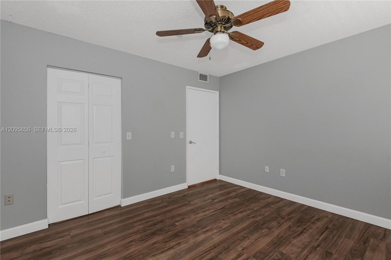 550 SW 138th Ave , Unit 404K, Pembroke Pines, FL 33027 Photo