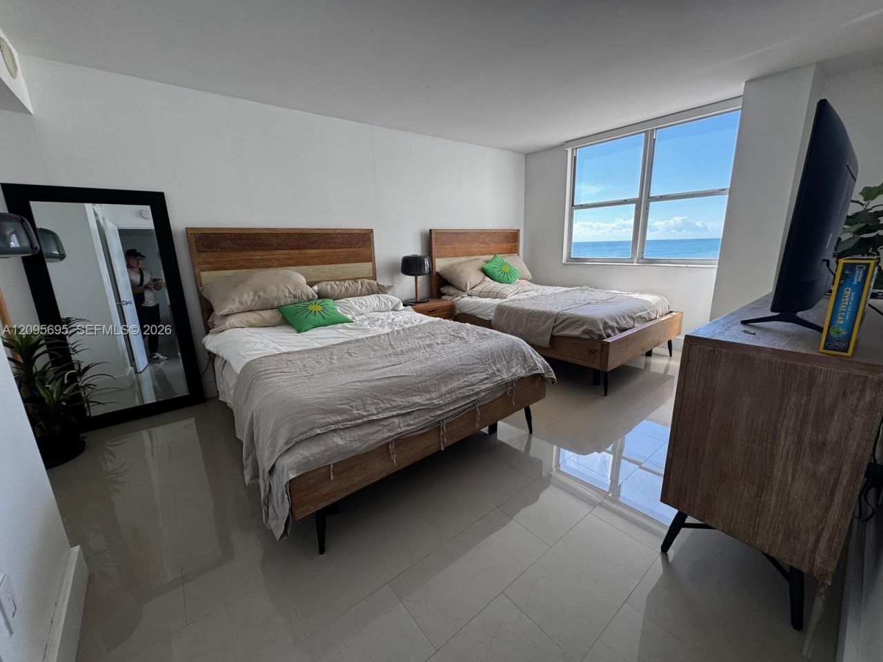 5701 Collins Ave, Unit 912, Miami Beach, FL 33140 Photo