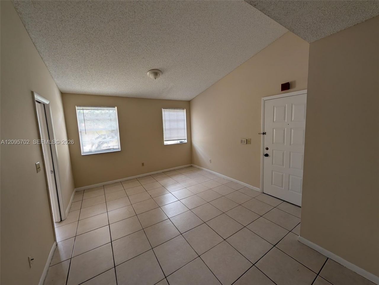 18348 NW 68th Ave, Unit H, Hialeah, FL 33015 Photo
