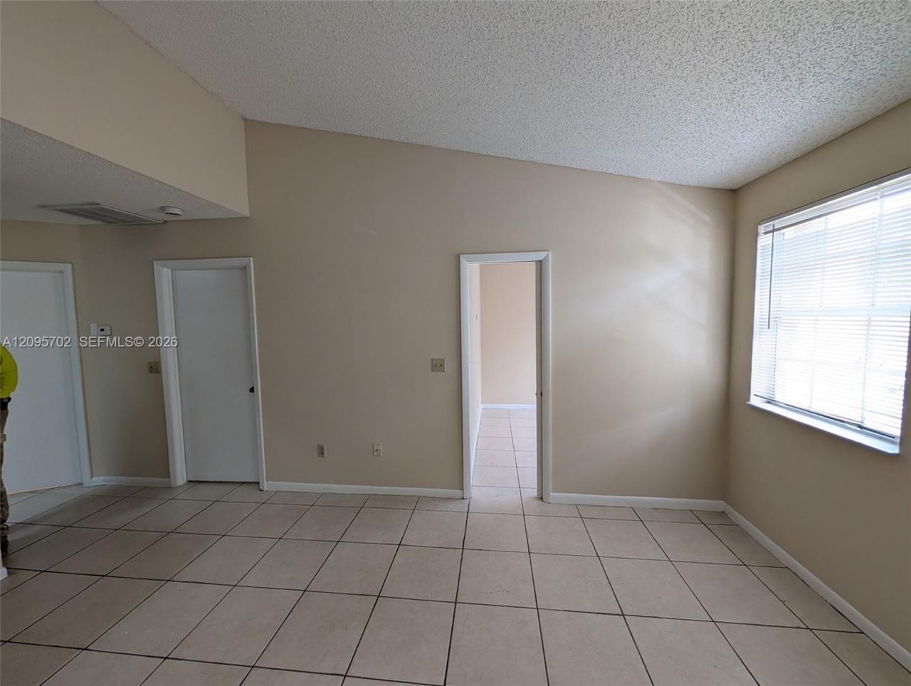 18348 NW 68th Ave, Unit H, Hialeah, FL 33015 Photo