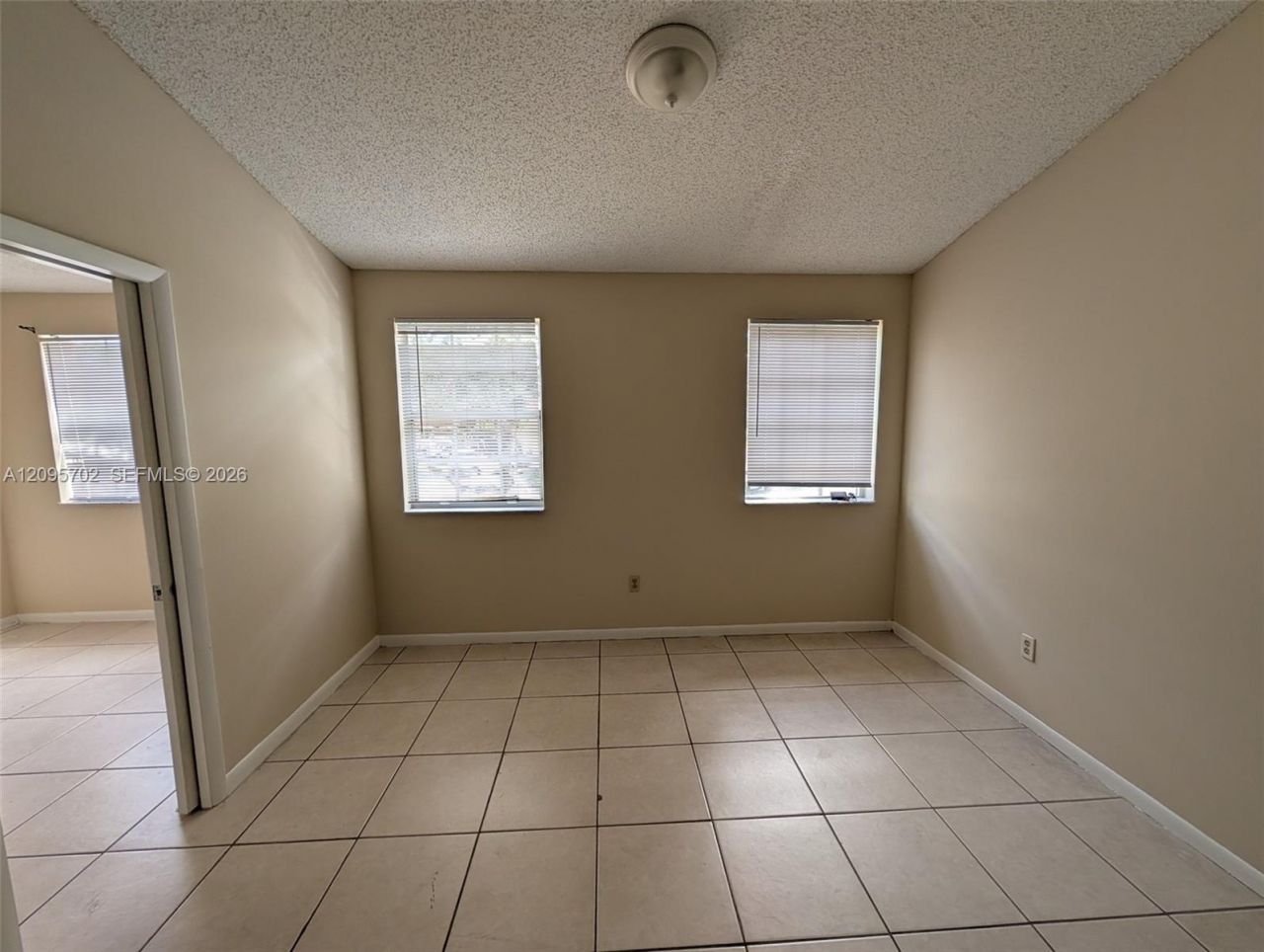 18348 NW 68th Ave, Unit H, Hialeah, FL 33015 Photo