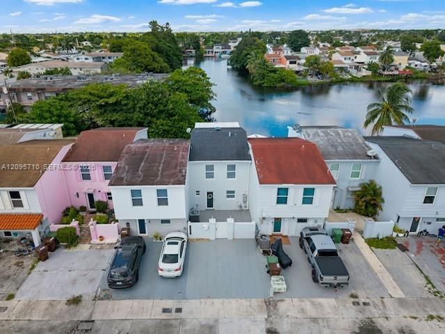 1369 W 69th St , Hialeah, FL 33014 Photo