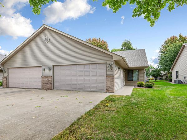 153 S Elm Street, Belle Plaine, MN 56011