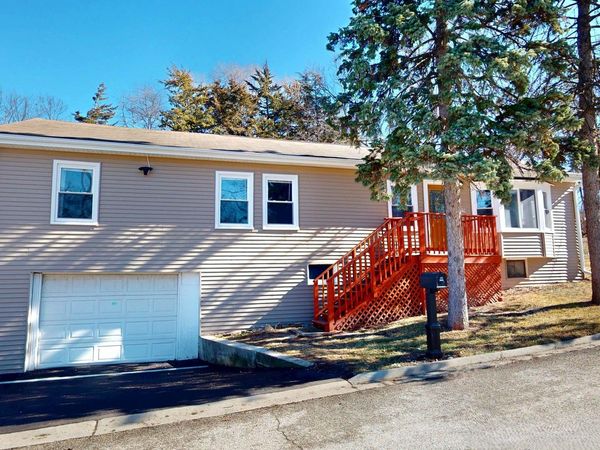176 E Grand Avenue , Fox Lake, IL 60020