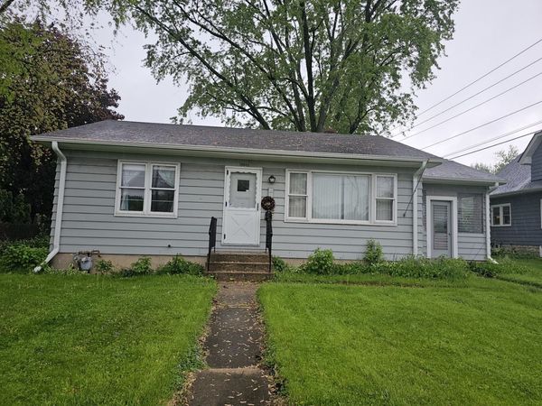 1207 W MAIN Street , St. Charles, IL 60174