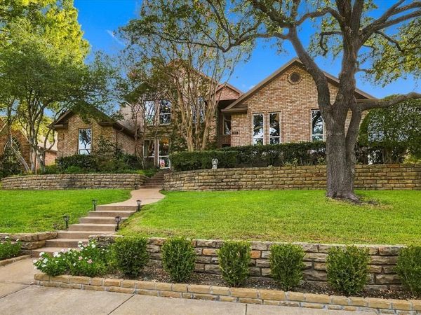 904 Hills Creek Drive, McKinney, TX 75072