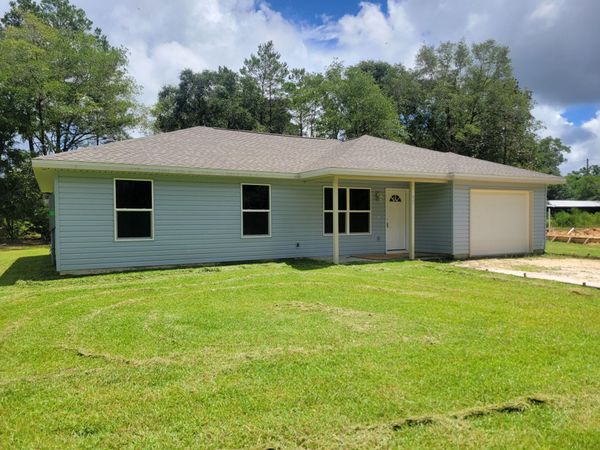 57 Cedar Hill Ct. Drive, DeFuniak Springs, FL 32433