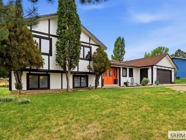 1090 Cahina Way, POCATELLO, ID 83204