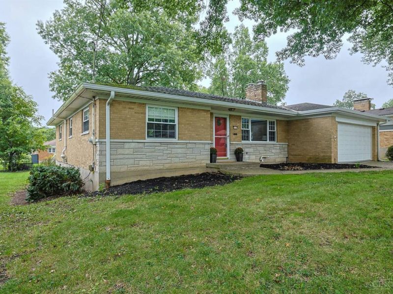 5928 Thornhill Avenue, Cincinnati, OH 45224 Photo 2