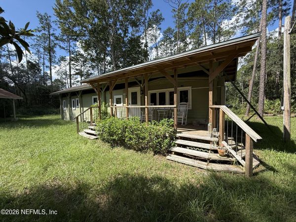 104 ALLMAN Street, Interlachen, FL 32148