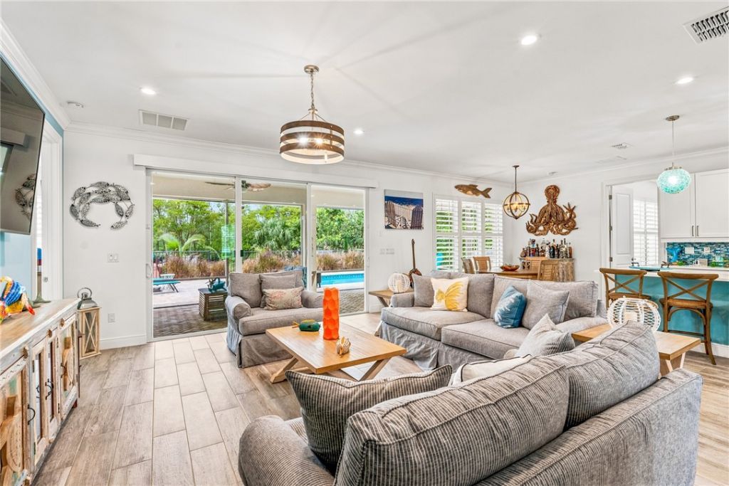 3929 Shoreside Drive, Hutchinson Island, FL 34949 Photo