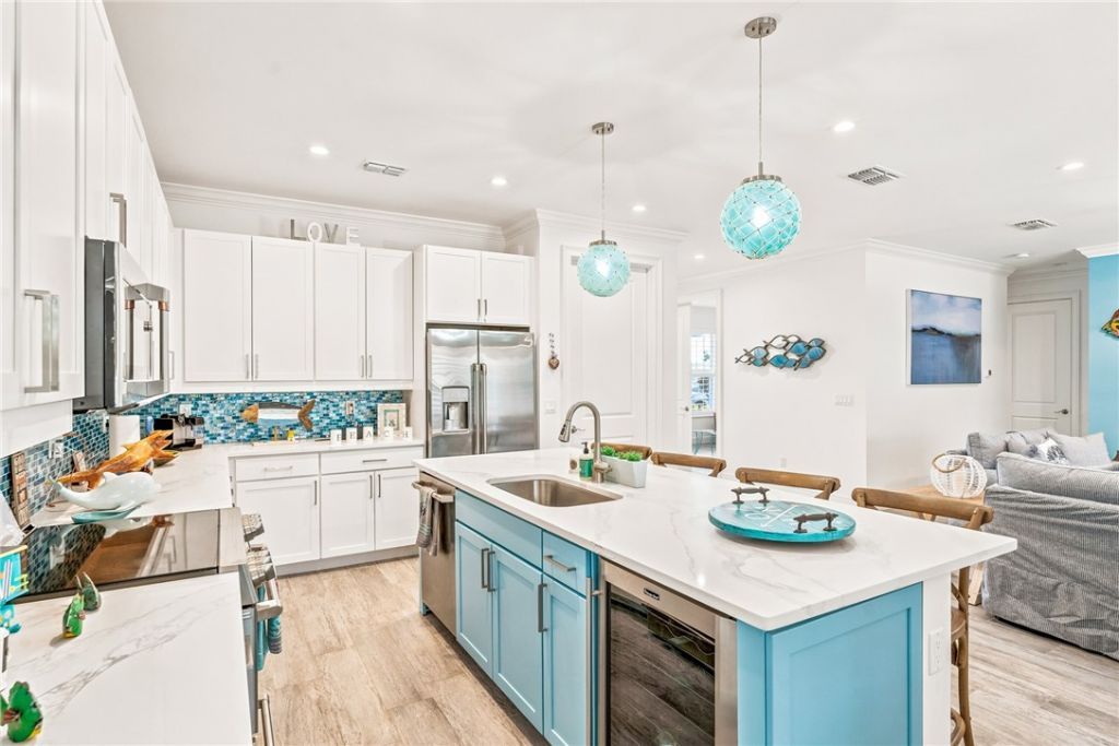 3929 Shoreside Drive, Hutchinson Island, FL 34949 Photo
