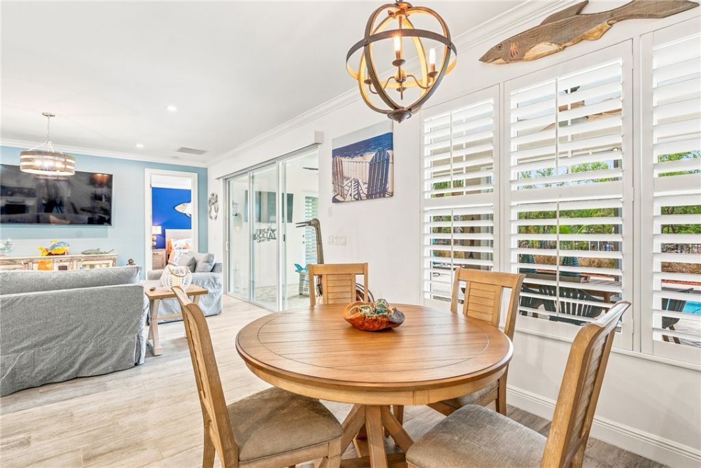 3929 Shoreside Drive, Hutchinson Island, FL 34949 Photo