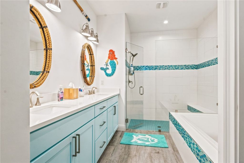 3929 Shoreside Drive, Hutchinson Island, FL 34949 Photo