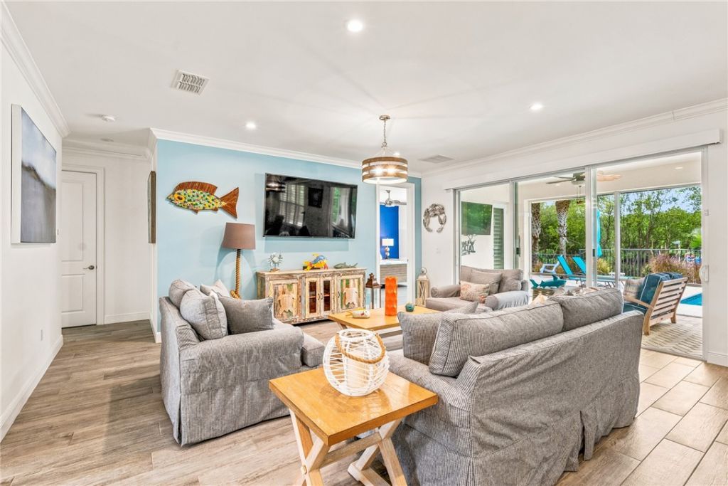 3929 Shoreside Drive, Hutchinson Island, FL 34949 Photo