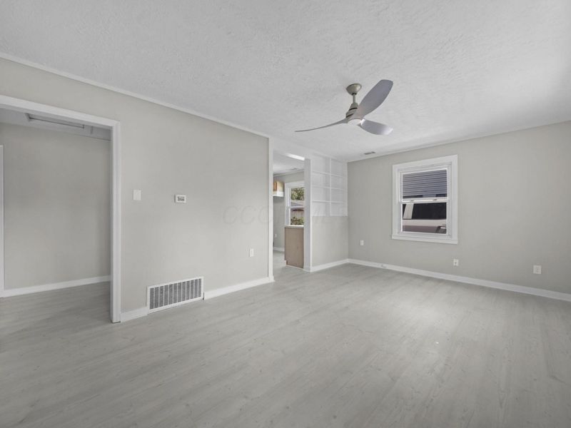 4620 MORRIS Avenue , Whitehall, OH 43213 Photo 6