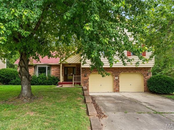 2 Estates View Drive , Fairview Heights, IL 62208