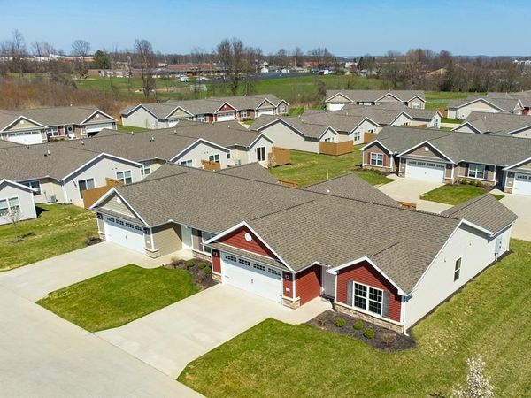 2270 Ferguson Road Unit 106, Ontario, OH 44906