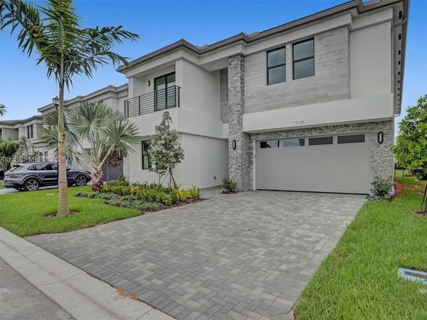 17185 Teton River Rd , Boca Raton, FL 33496