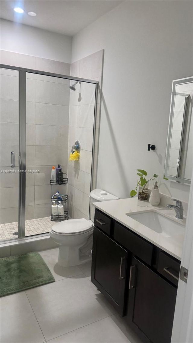 14422 SW 18th St , Miami, FL 33175 Photo