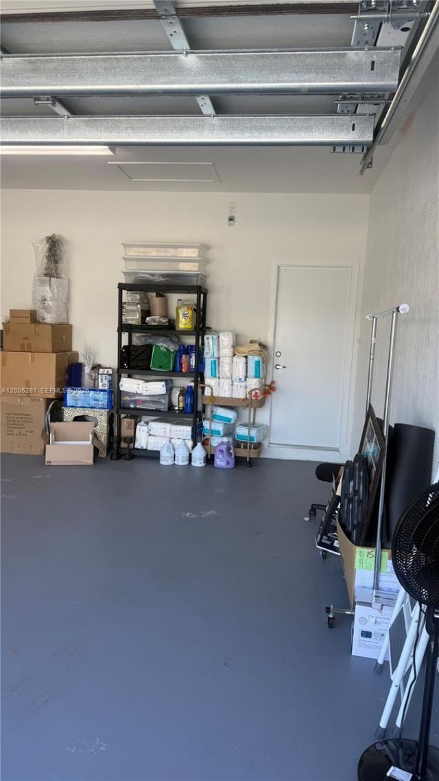 14422 SW 18th St , Miami, FL 33175 Photo