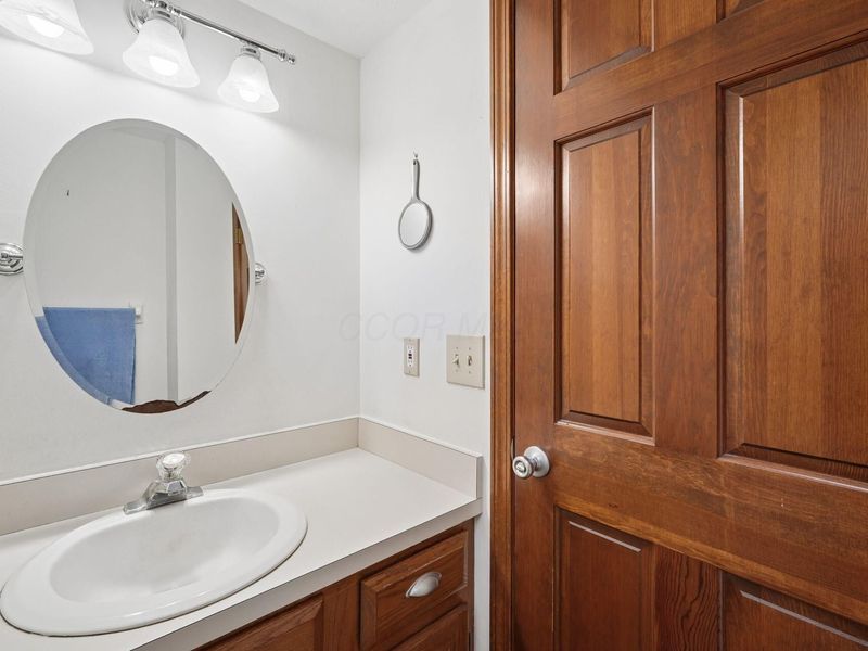 8029 Ashland Court NW, Canal Winchester, OH 43110 Photo 13