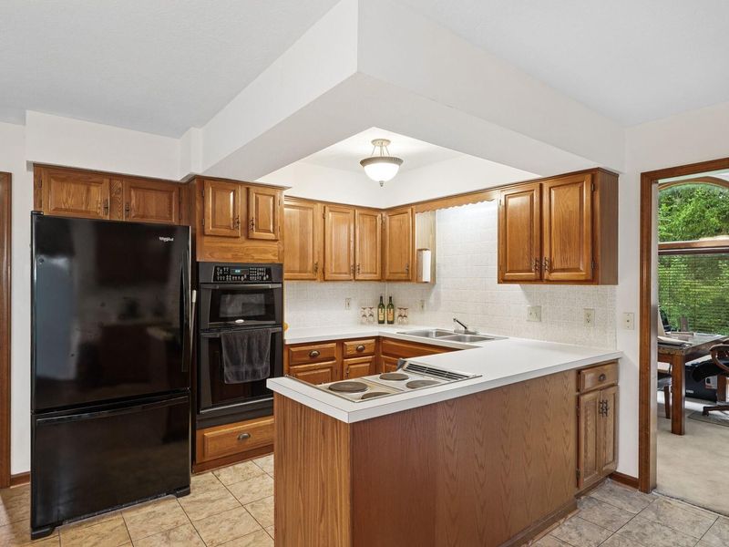 8029 Ashland Court NW, Canal Winchester, OH 43110 Photo 4